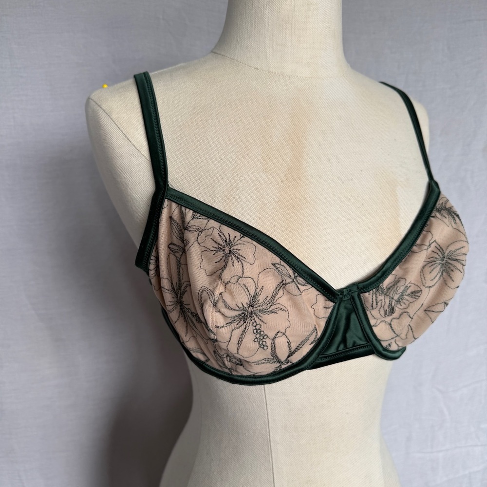 Aerie Show Off Embroidered Unlined Balconette Bra Sycamore